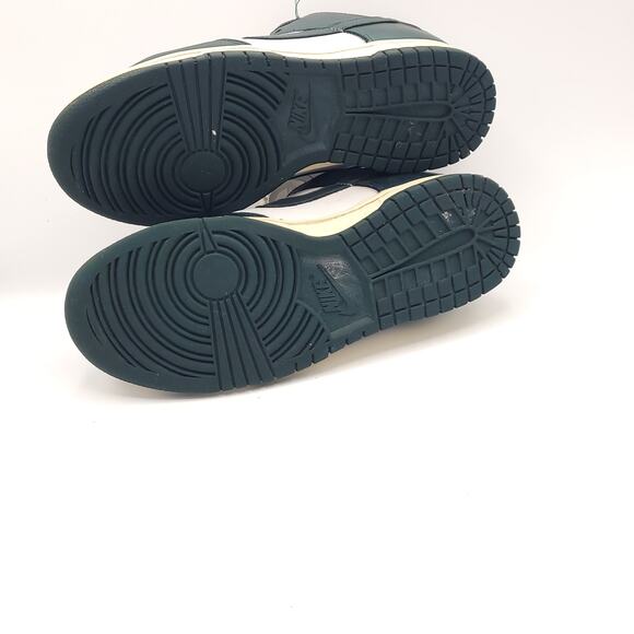 Nike Dunk Low Vintage Green DQ8580-100 women's size 8 - Picture 5 of 9